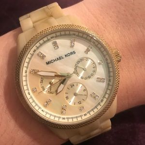 Michael Kors Watch - Mother of Pearl Tan Watch